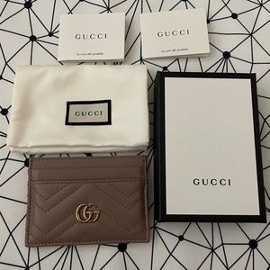 Gucci Marmont Card Case in Dusty Pink Leather